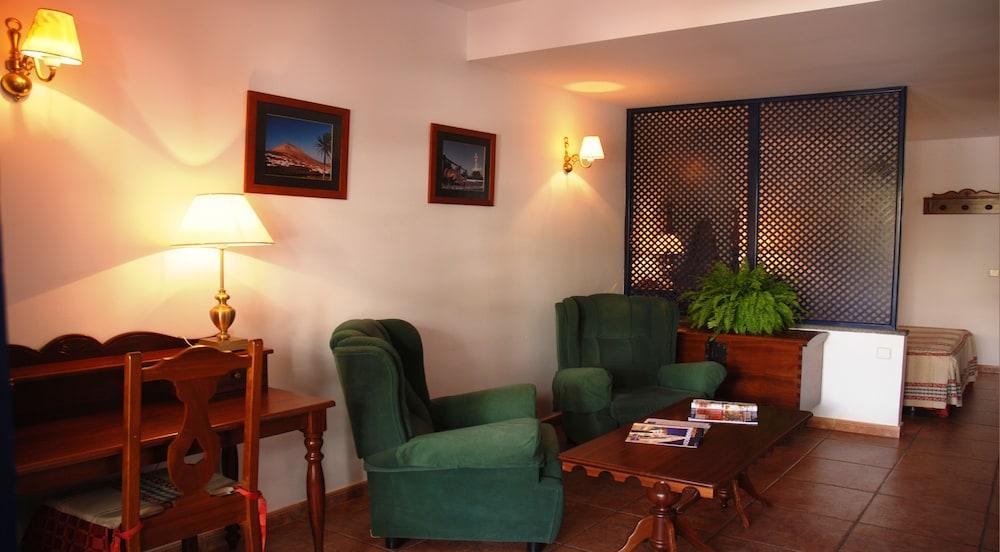 Nazaret Mansion Hotel กอสตา เตกีสเซ ภายนอก รูปภาพ